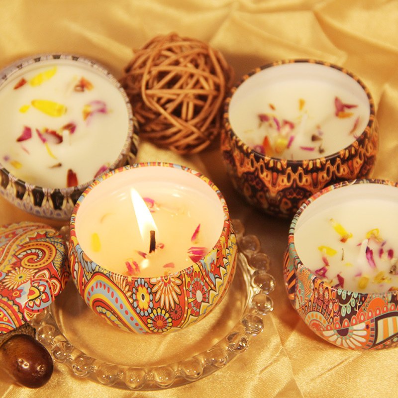 Wholesale Tin Candle Gift Set Aroma Spa Tin Jar Soy Wax Aromatherapy Scented Travel Candle 4 Pack with Dried Flower for Decora