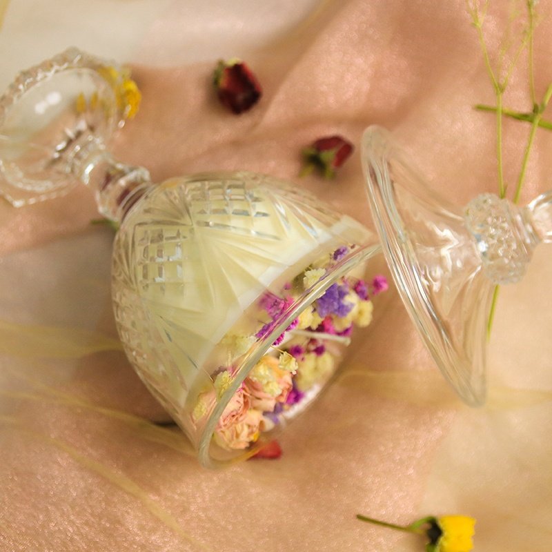 Lightinglover novelty aromatherapy luxury organic handmade goblet dried flowers soy candles scented