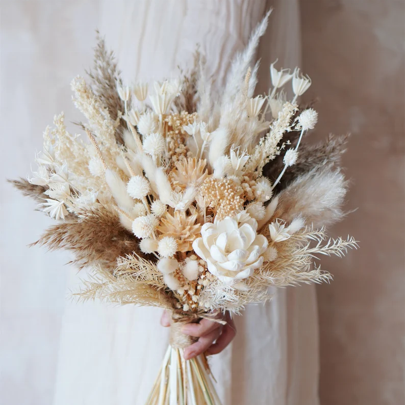 Cheap Free Sample Natural Pampass Bridal Bridesmaid Dried Flowers Bouquet for Wedding Arrangement Decorative Arch