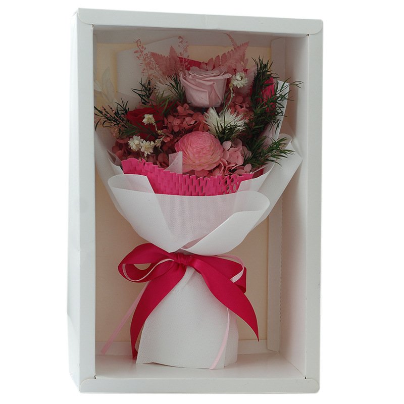 TC Amazon Hot Sell Eternal Flower Dried Flower Carnation Bouquet For Mother's Day Birthday Festive Gifts For Mum
