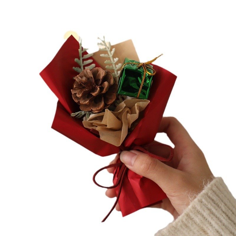 Artificial Christmas Bouquet Xmas Gift Pine Cones Party Decoration Prsent Christmas Dried Flower Mini Creative Bouquet