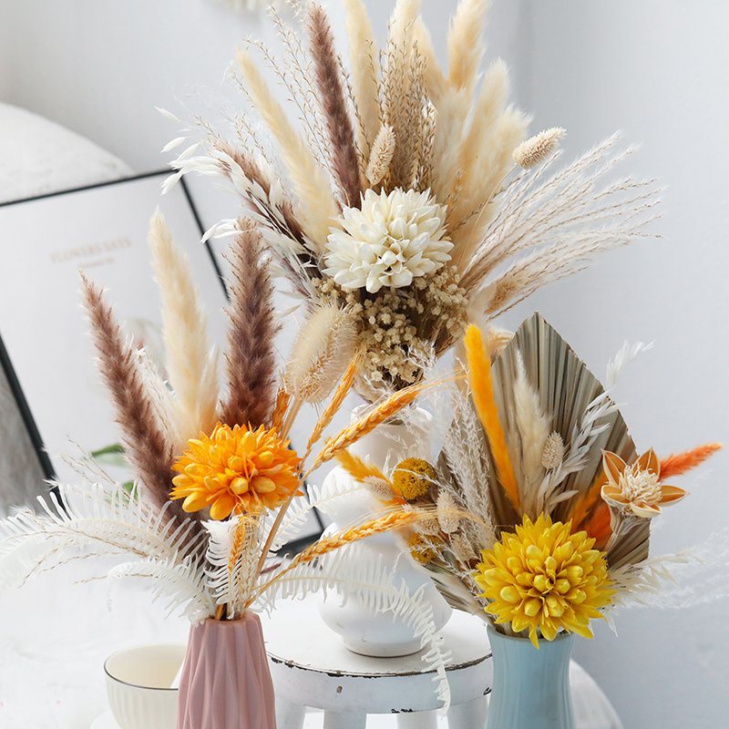 Wholesale factory supply dried flowers mini flowers bouquet for wedding home decoration
