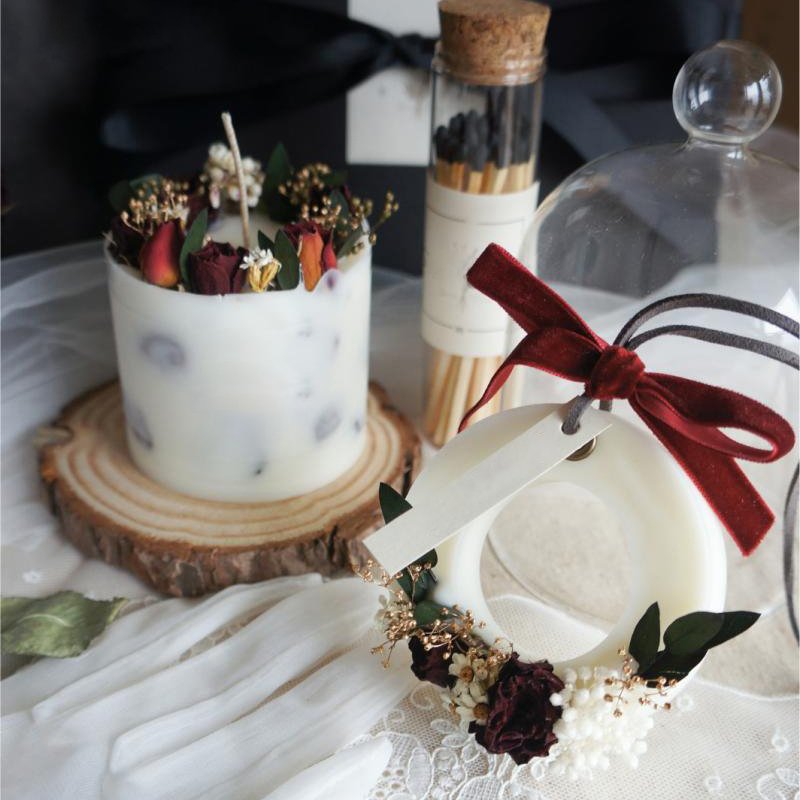 Wholesale Luxury Handmade Soy Scented Candle Gift Set Home Decoration Custom Handmade Dried Flower Soy Wax Candles