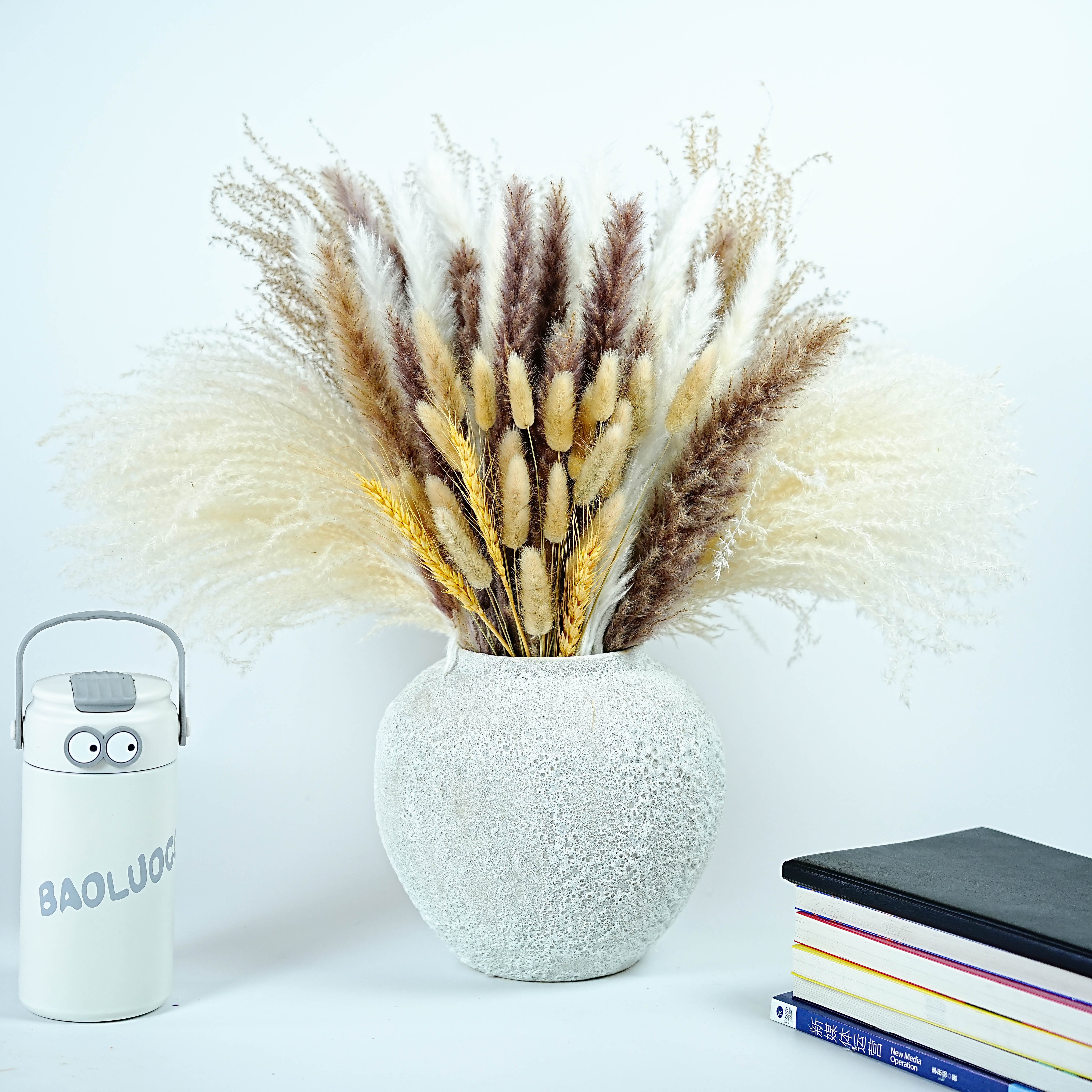 Free Sample Natural Pampas Vase Vase Dried Flower Bouquet Small Dry White Pampas fluffy dried pampas grass bouquet