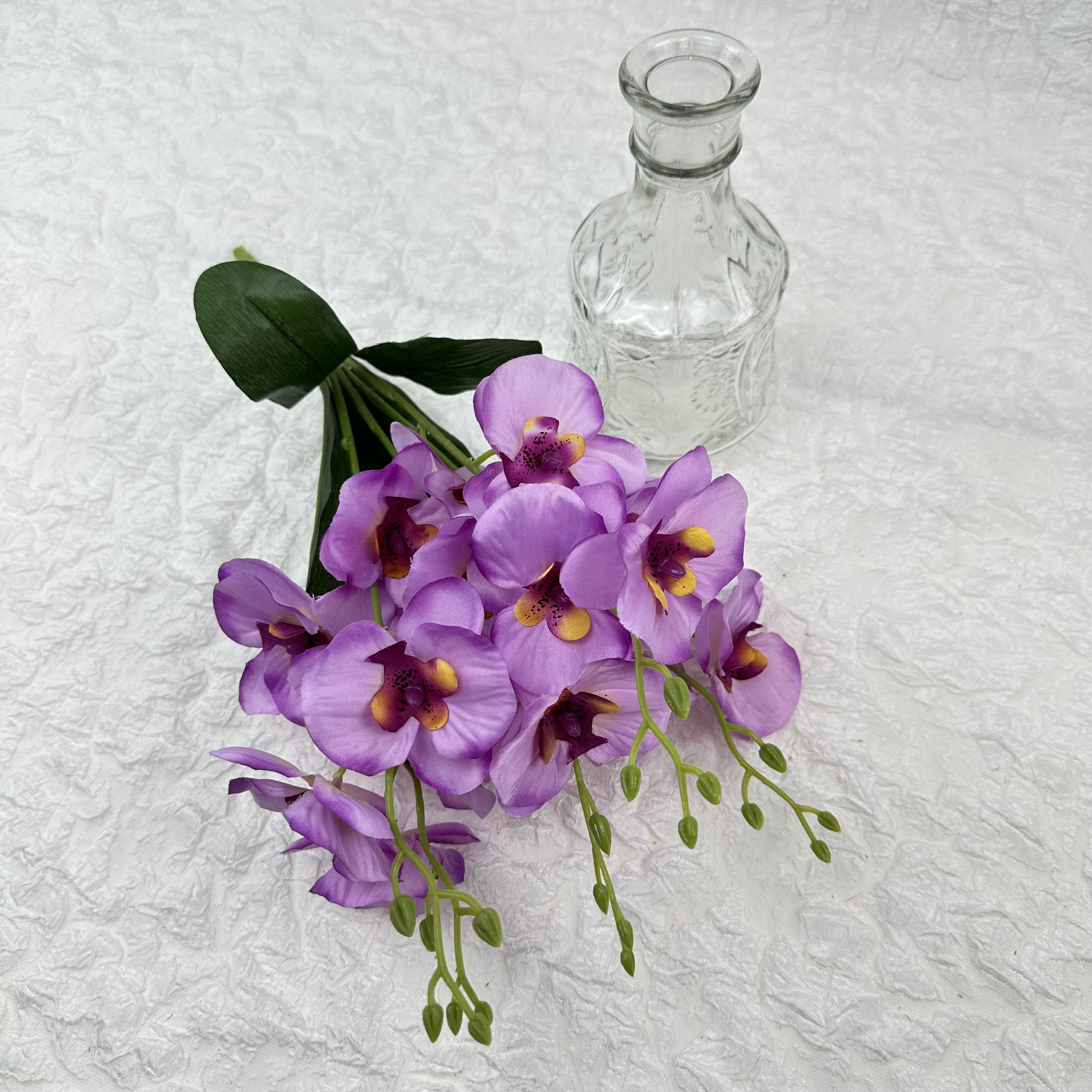 Factory Price small dried flowers Christmas wedding flowers butterfly orchid