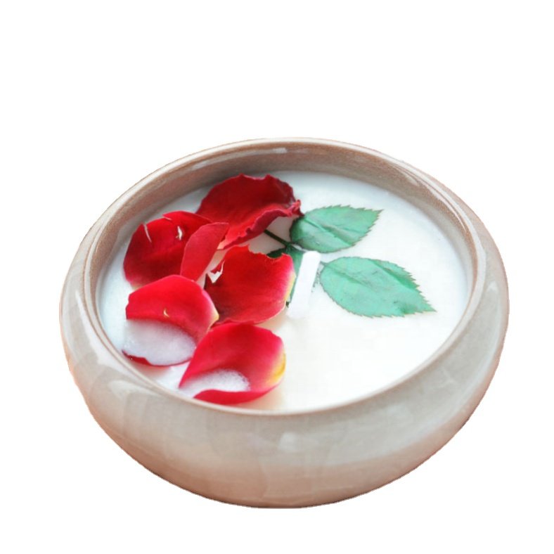 Hot Selling Handmade Soy Wax Dried Flowers Scented Candles with Ceramic Holder Gift Box Packing