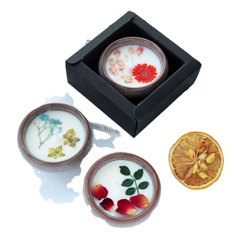 Hot Selling Handmade Soy Wax Dried Flowers Scented Candles with Ceramic Holder Gift Box Packing
