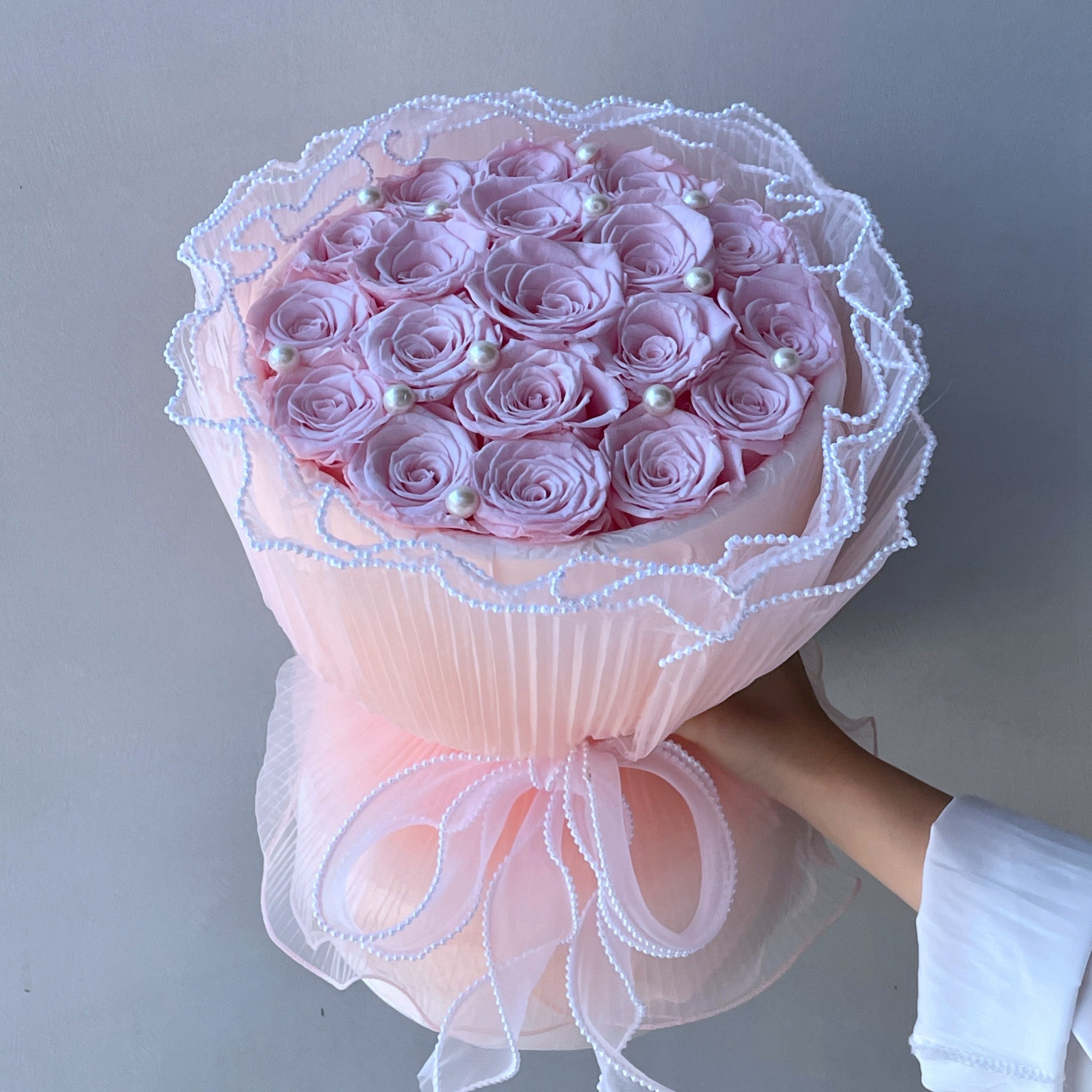 Wedding Decor Birthday Mother Day Gift Preserved Flowers Bouquet Real Natural Eternal Roses Flower Dried Roses in Acrylic Box
