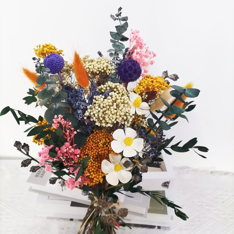 Factory wholesale rice flowers high quality eucalyptus real touch dried pink baby breath bouquet for wedding and home decoration