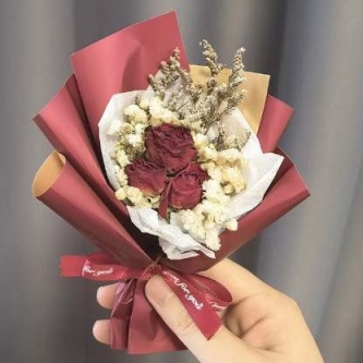 Customized Mini Bouquet Car Perfume Air Conditioning Outlet Vent Fragrance Dried Flower Car Air Freshener