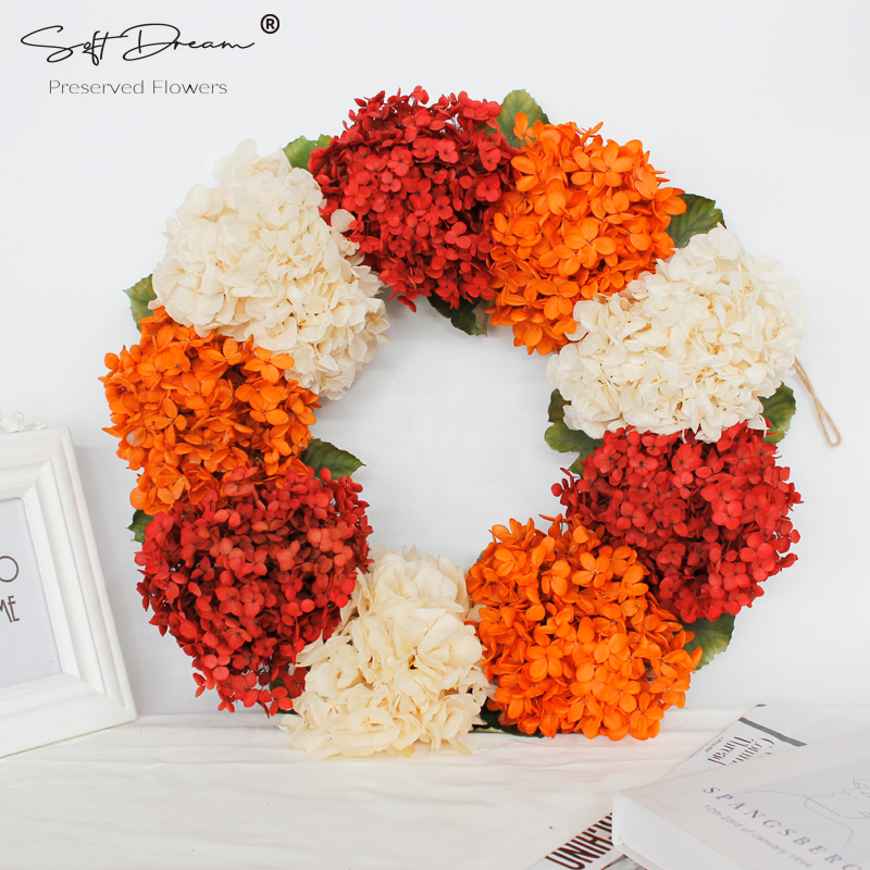 Hot Selling Christmas Natural Real Dried Flower Garland Preserved Hydrangea Autumn Wreath Decorative For Front Door