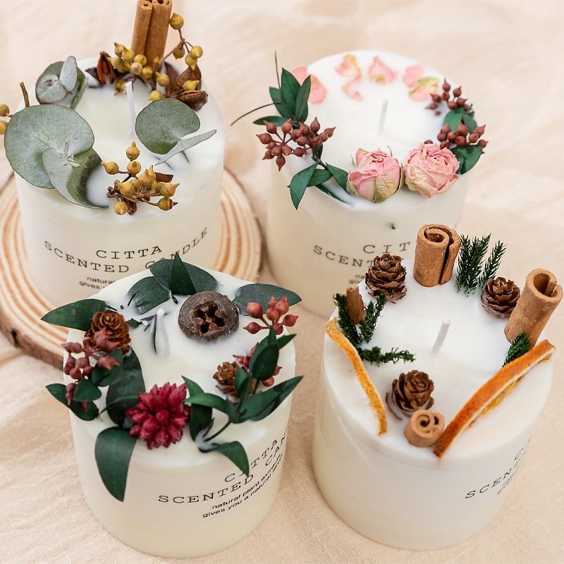 Dried flower scented candles in glass jar soy wax candles with essential oils Private label