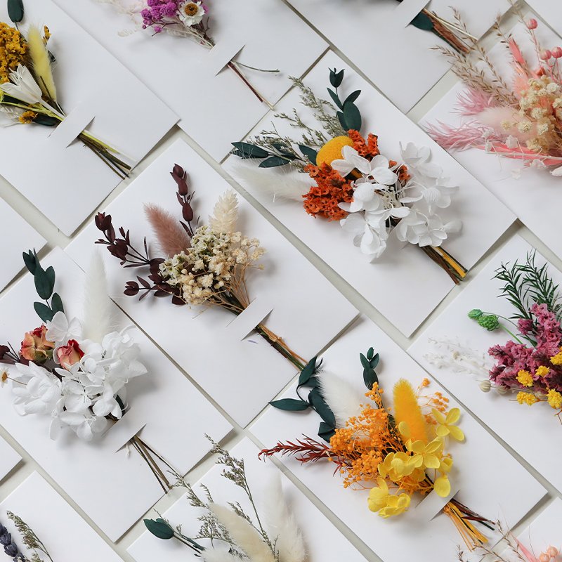 Mini Boho Preserved Roses Bouquet Natural Dried Flowers and Gift Cards for Weddings Mother's Day Gifts