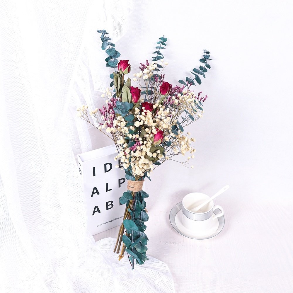 Wholesale price eucalyptus colored garland eucalyptus white garland billy balls gold glass vase eucalyptus garland dried flowers