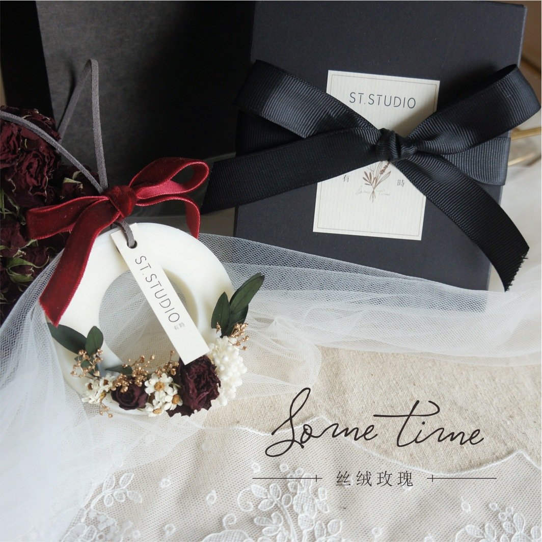 On Sale Luxury Handmade Soy Scented Candle Set Home Decoration Custom Handmade Dried Flower Soy Wax Candles