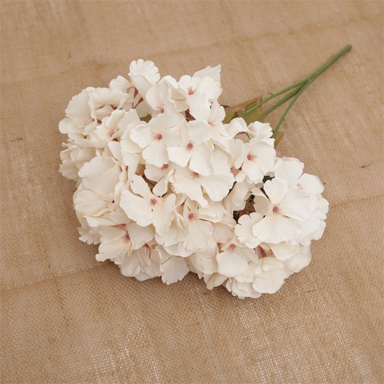 Tianjin factory directly sale 5 heads high quality grey white dried fabric silk artificial hydrangea for wedding decoration