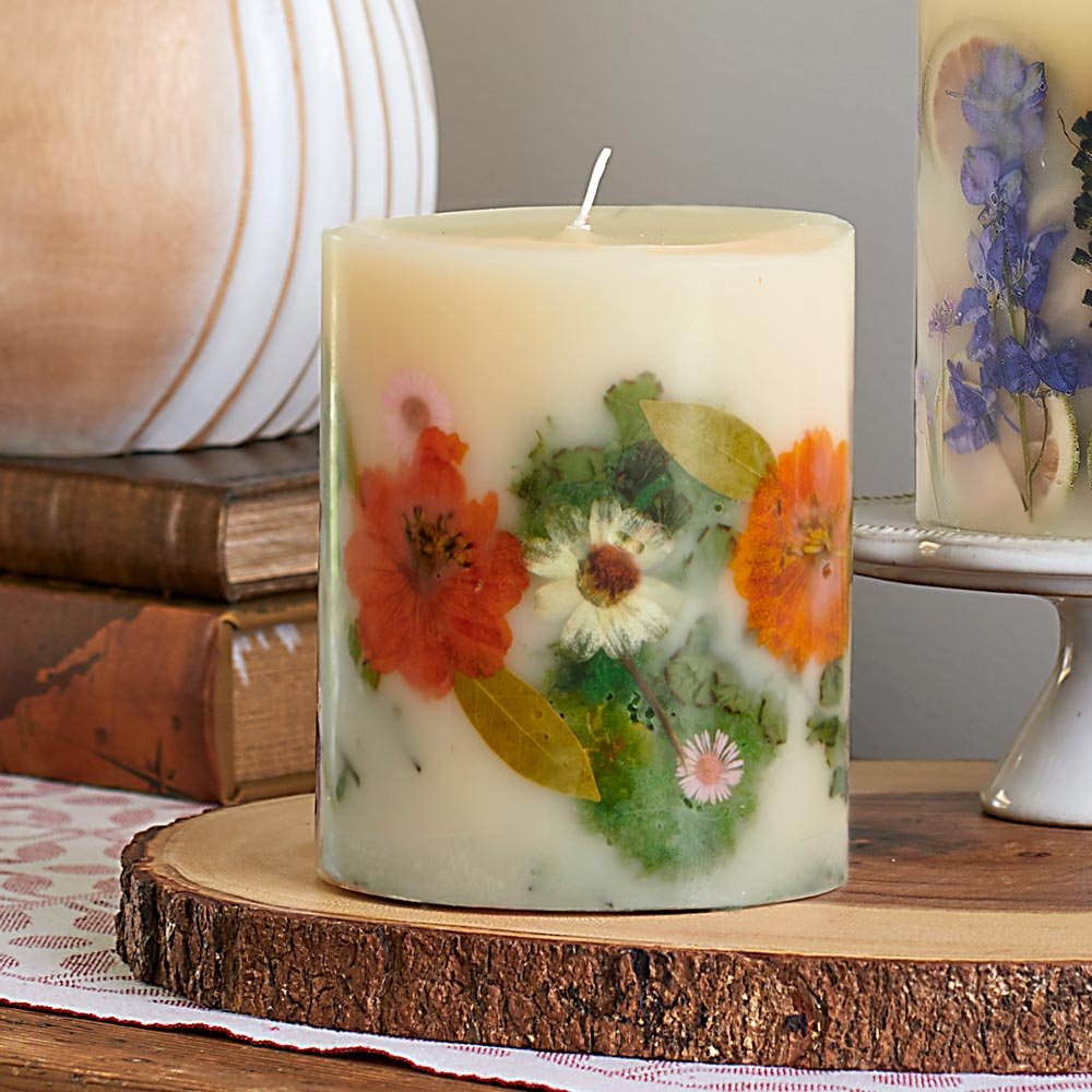 Scented soy pillar candles with dried flowers wholesale essential oil candle in bulk