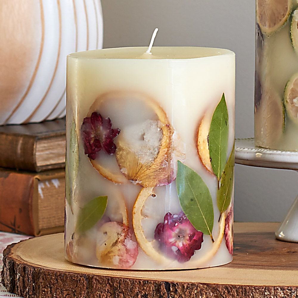 Scented soy pillar candles with dried flowers wholesale essential oil candle in bulk