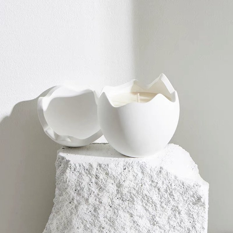 Wholesale 2022 New Unique Design Cute Egg Shape Candles Home Wedding Decorative Cement Container Scented Candle