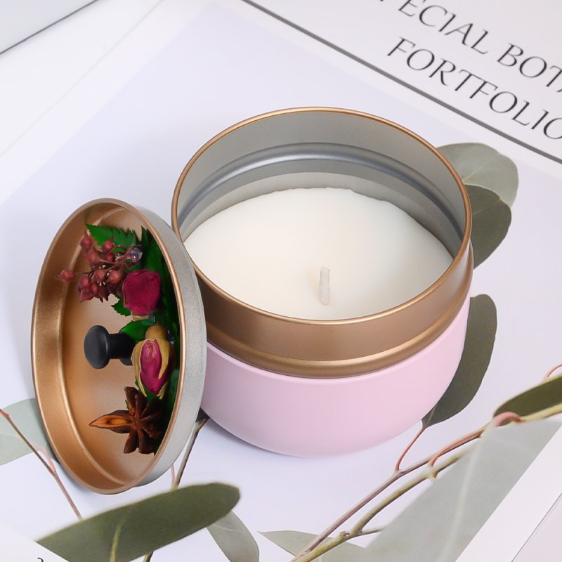 KWECO Wholesale Dried Flowers Retro Tin Box Decorative Scented Candles Soy Wax Candles With Lid