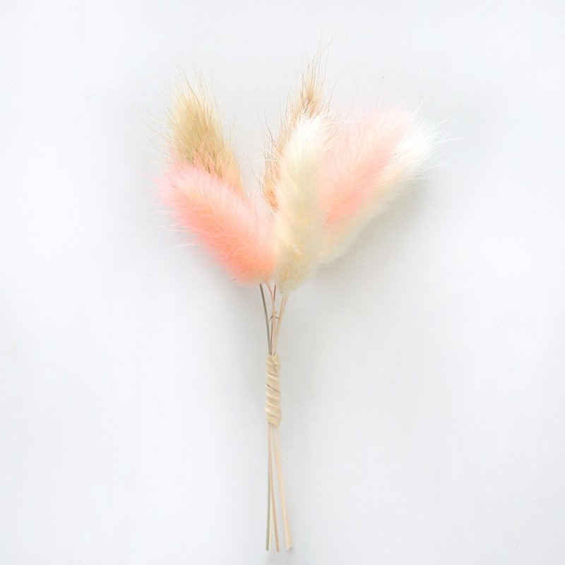 Wholesale Natural Real Touch Dried Flowers Pampas Palm Preserved Flowers Small Mini Flower Bouquet For House Wedding Decoration