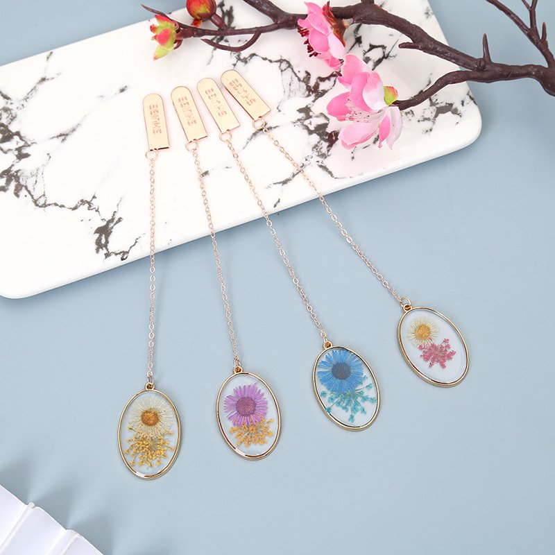 Creative Children's book Clip Student Stationery Decoration Crystal Dried Flower Alloy bookmark accessories book pendant