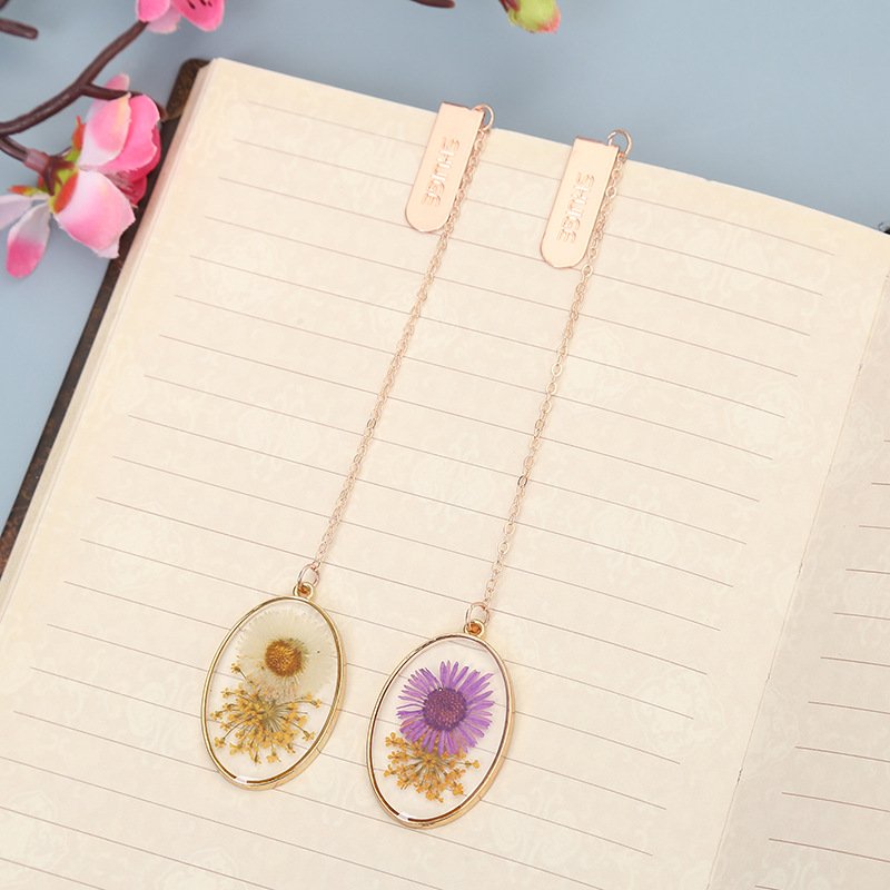 Creative Children's book Clip Student Stationery Decoration Crystal Dried Flower Alloy bookmark accessories book pendant