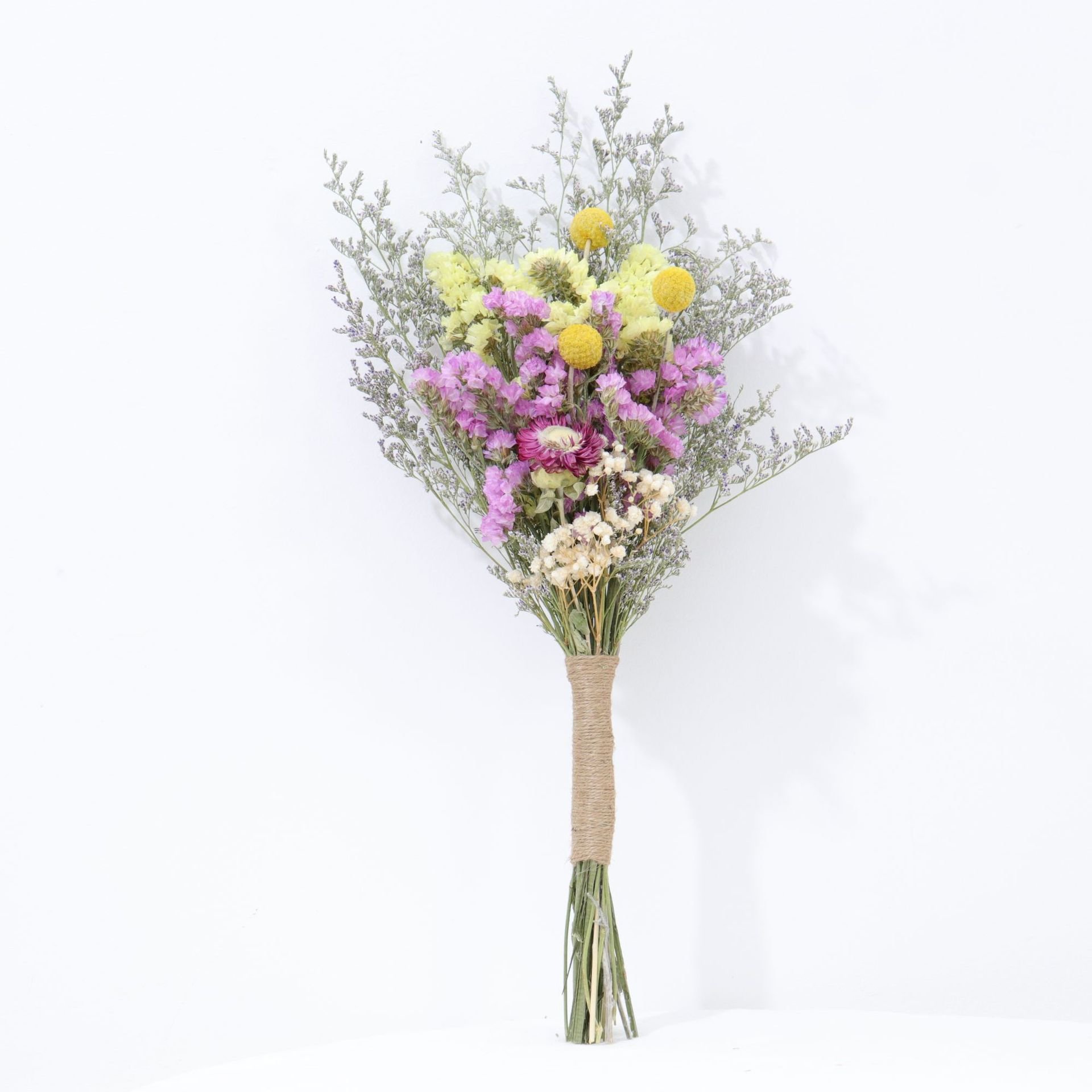 wholesale Bulk Dried flower floral arrangement mini real natural dried flower bouquet for wedding bride groom dress decoration