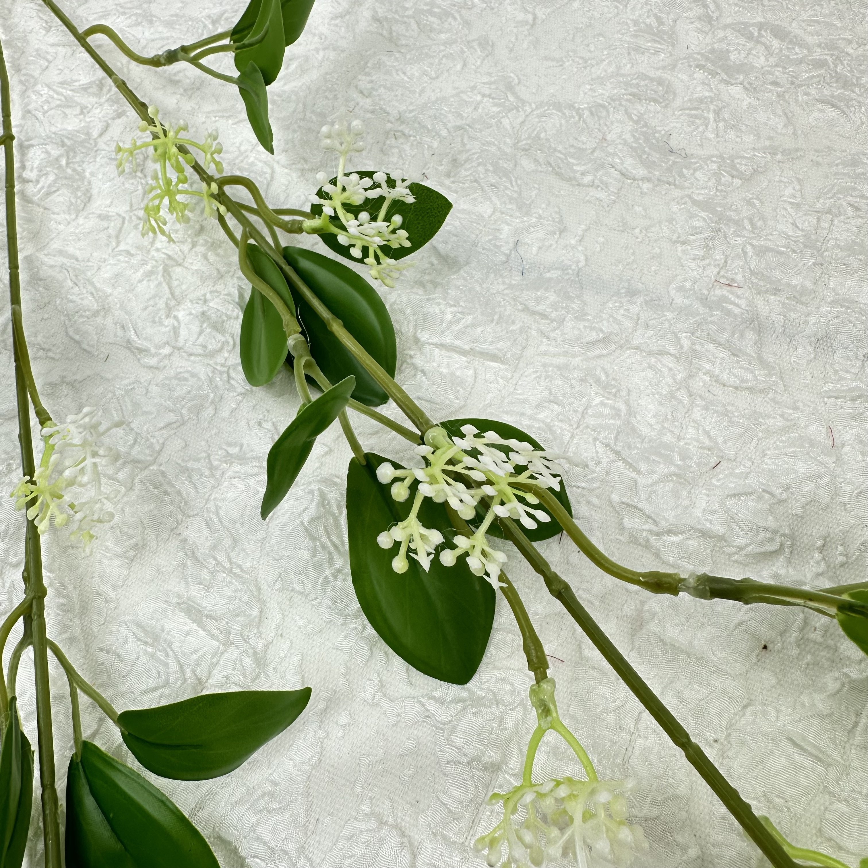 Wholesale Price Small Dried Flowers Silk Flowers Customized Color Olive Branch Artificial Flower
