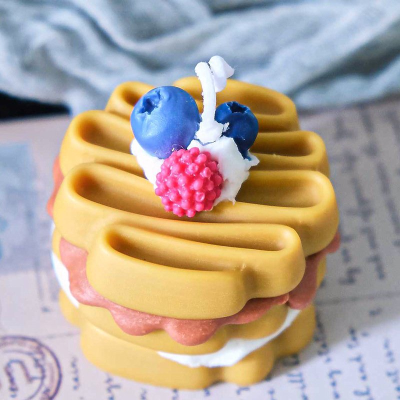 Cookie Shaped Soy Wax Scented Candle for Home Decor Perfect Valentine's Day Christmas and Birthday Gift