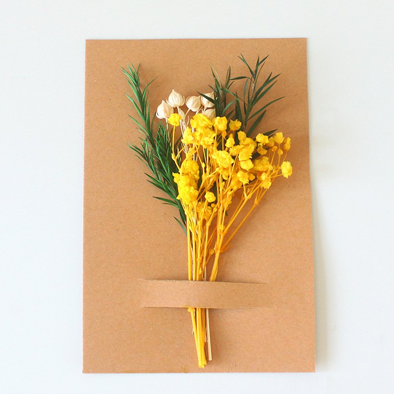 Handmade Material Dried Flower Colorful Luxury Mini Natural Dried Flower Bouquet Cardboard Packaging