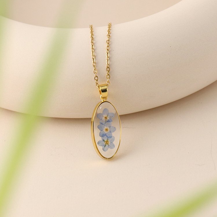 Popular Forget Me Not necklace Resin Necklace Dried Flower Oval Pressed Flower Necklace Jewelry for Women