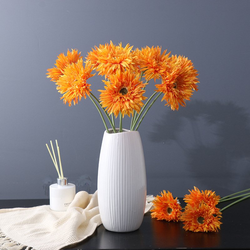 Factory Direct Artificial African Daisies Flowers African Daisy Silk Flowers for Wedding Decoration Home Decoration