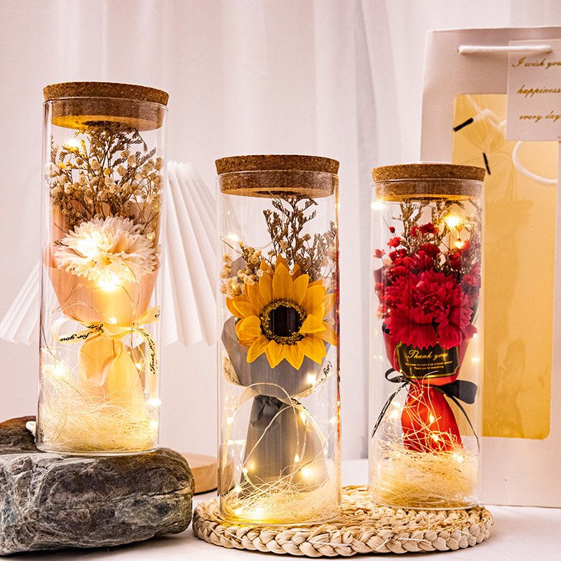 Valentine's Day Gift Glass Flower Cover Drid Baby Breath Sunflower Mini Dried Flower Bouquet With Light
