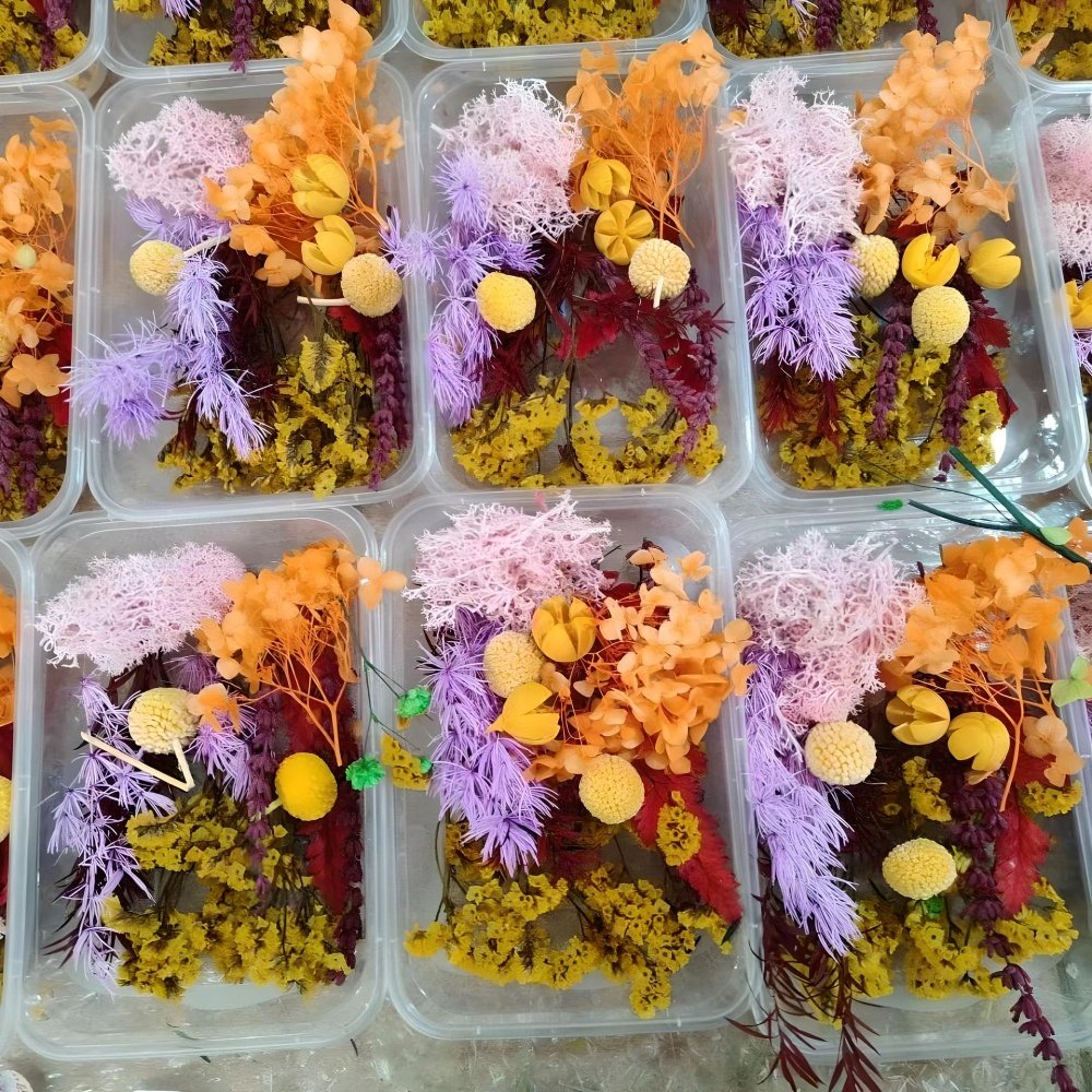 Dried Flower Material for Making Decorative Wedding Party Cards Mixed Custom Natural Customize Easter Decoration Easter Decor