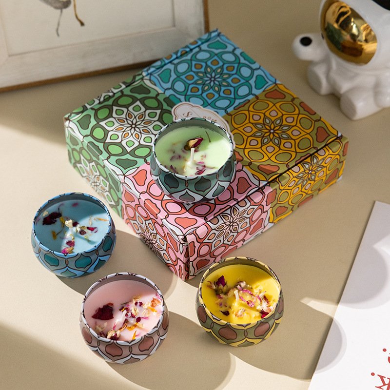 Luxury Wedding Gift 4Pcs Essential Oil Candle Custom Metal Tin Perfumed Soy Wax Scented Candle Gift Set