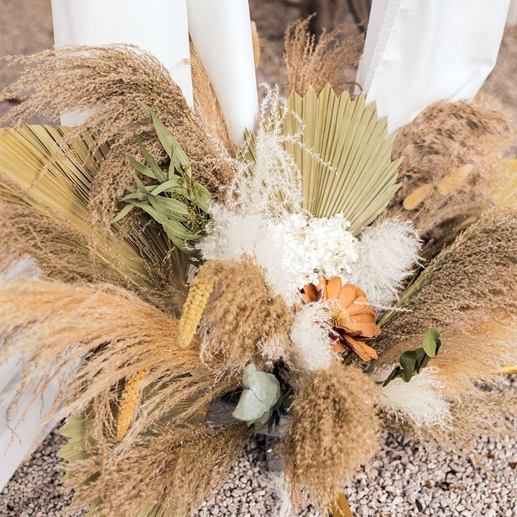 Outdoor Wedding Arch Backdrop Dried Flowers Pampas Bouquet Decor Metal Backdrop Wedding Flower Stands