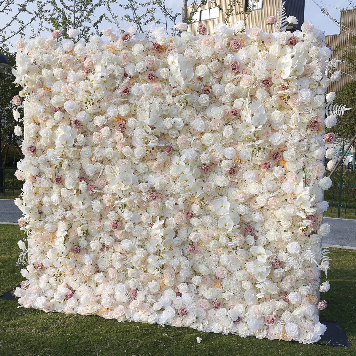 Wholesale Silk Wedding Artificial Flower Wall Flowers Roses Bulk Fabric Artificial Flower Home Wedding Decorative