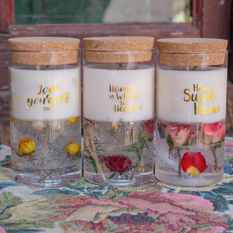 Customized Handmade Exquisite Wedding Decorations Fragrance Soy Gel Wax Dried Flower Candles with Wooden Cork
