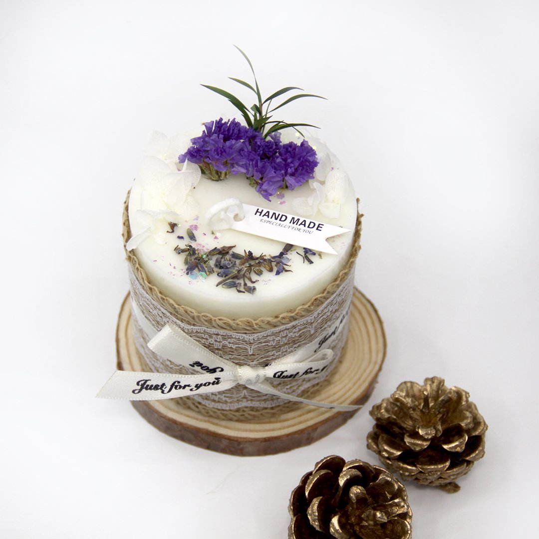 Custom handmade cylindrical dried flower scented candle with linen ribbon Aroma Candles for Wedding Gifts