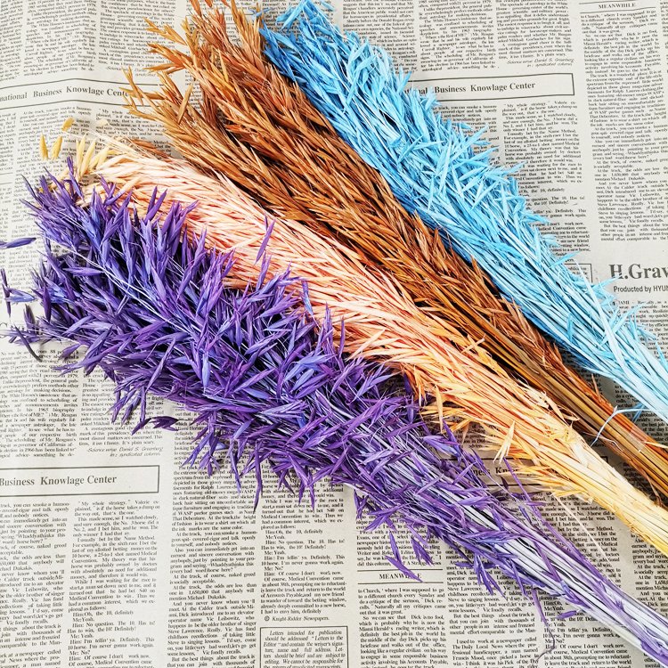 Sumflora Wholesale Prices High Quality Kumming forever artificial red flower with stem dried flowers wheat
