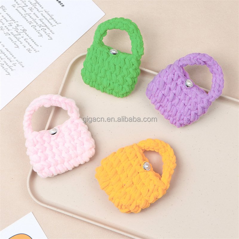GIGA Top Popular Natural Real Flowers Wholesale Customization Mini Dried hand made Bouquet storage pink/blue crochet flower bag
