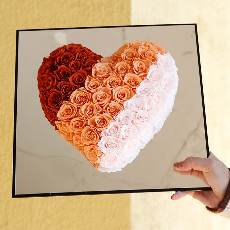 wholesale Valentine Gift Luxury Real Flower Long Lift Heart Shaped Preserved Rose in Boxes Natural Fresh Rose Preserved Flowers