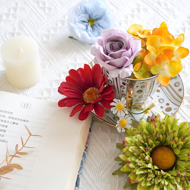 Hot Selling Good Quality Luxury Dried Flower Gift Box Artificial Flower Bouquet