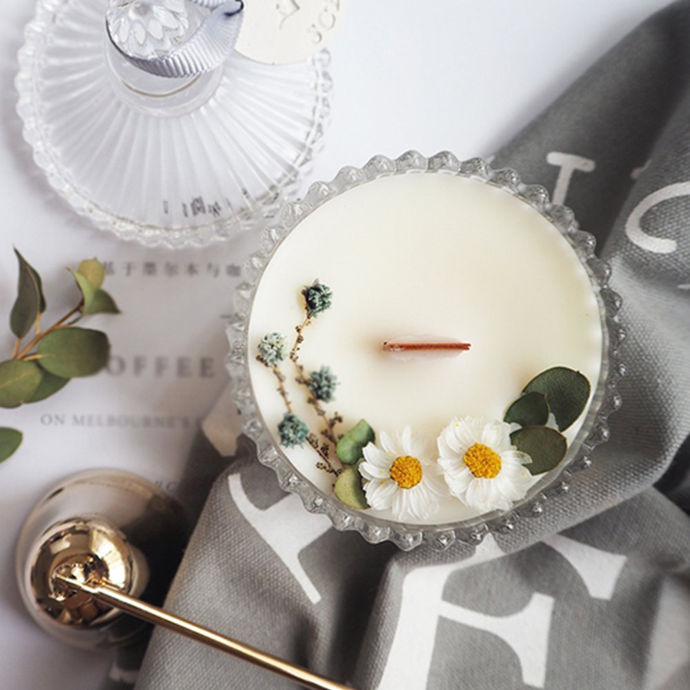 Customized service creative handmade dried flower essential oil glass incense decorative candles