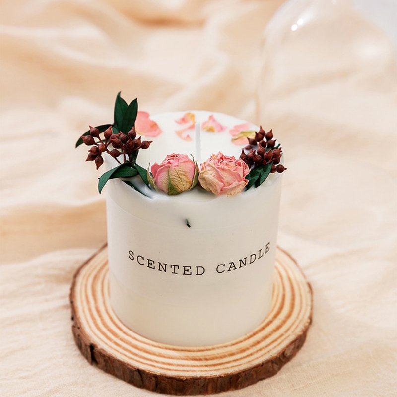 Hot Selling Personalized Aroma Soy Wax Scented Candle Fresh Air With Dried Flowers