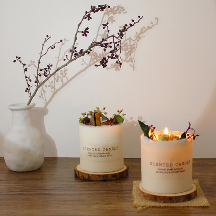 Wholesale Handmade Soy Wax Scented Glass Candles Christmas Easter Fragrance Flower Pillar Candles Cotton Gift Home Decoration