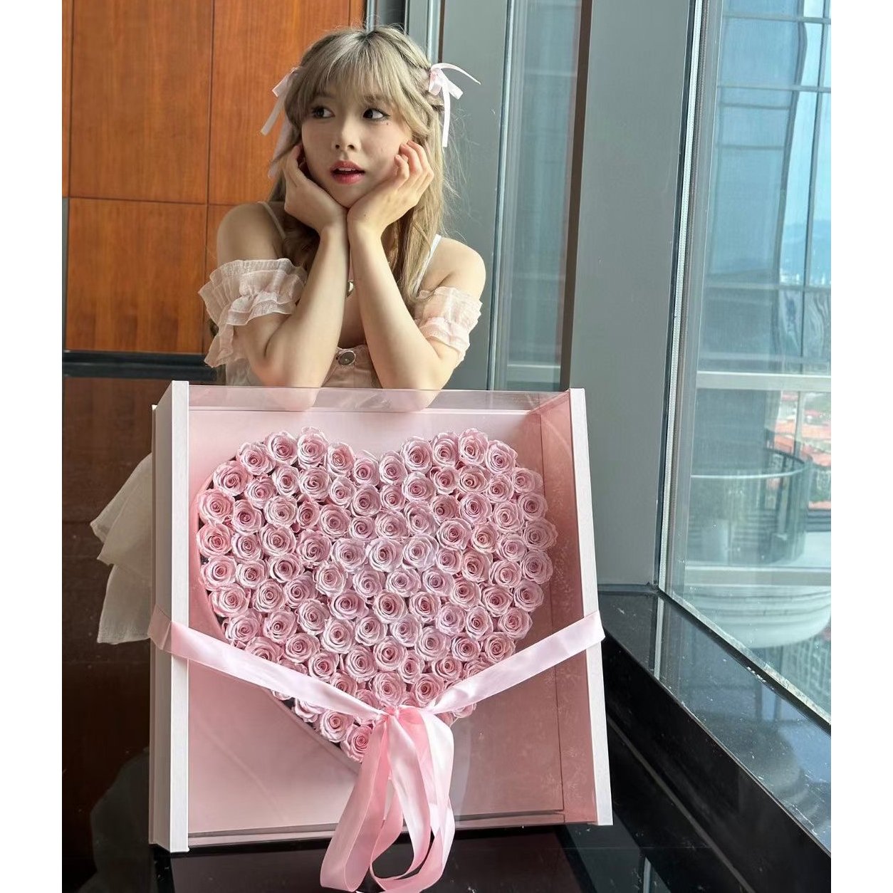 Wholesale real preserved eternal rose box preserved roses big preserved roses hearted forever