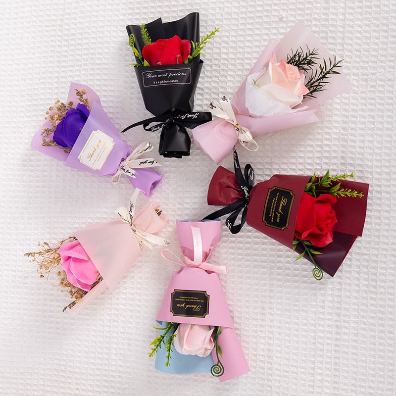 2024 Selling Beautiful Mini Preserved Roses In Bouquet Bag For Valentine Gifts Mother's Day Gifts And Wedding Occasions