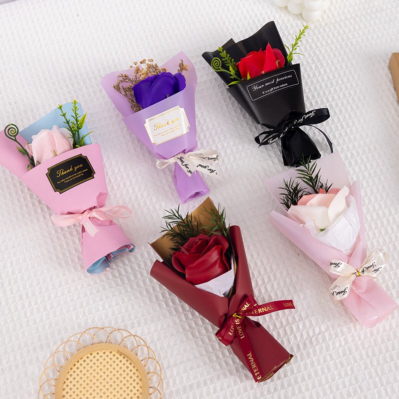 2024 Selling Beautiful Mini Preserved Roses In Bouquet Bag For Valentine Gifts Mother's Day Gifts And Wedding Occasions